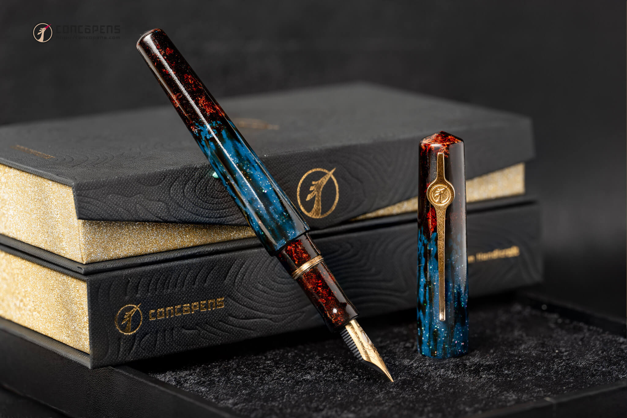 Vietnamese Lacquer Fountain Pen - Galaxy 02, crafted by CONCOPENS